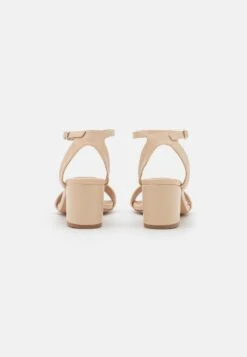 Anna Field Riemensandalette - Off-white -Anna Field 031067b0fcfc4697a0a428dabfd5d1b1