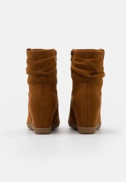 Anna Field WINTER BOOT - Keilstiefelette - Cognac -Anna Field 06126f7290e948a6b7fcd03b128e7806