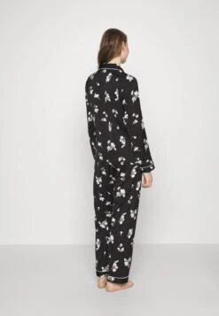 Anna Field SET - Pyjama - Black/offwhite -Anna Field 2100c15e3f744e0c9b0ed144b4c79831