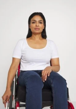 Anna Field T-Shirt Basic - White 9 Anna Field T-Shirt Basic - White -Anna Field 21540b4bd0154b32ba21619ab7a77884