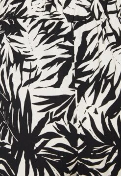 Anna Field Shorts - Black/off-white 11 Anna Field Shorts - Black/off-white -Anna Field 3421448d2717498fbe1e4d1d062f9876