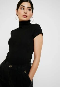 T-Shirt Print - Black 9 T-Shirt Print - Black -Anna Field 3e89235e39444f92a3f79540a433ecdc