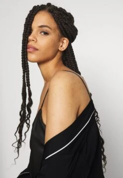 Anna Field AMANDA SATIN DRESSING GOWN - Bademantel - Black 9 Anna Field AMANDA SATIN DRESSING GOWN - Bademantel - Black -Anna Field eed1478cfddd45b9a2232895a3abc79a