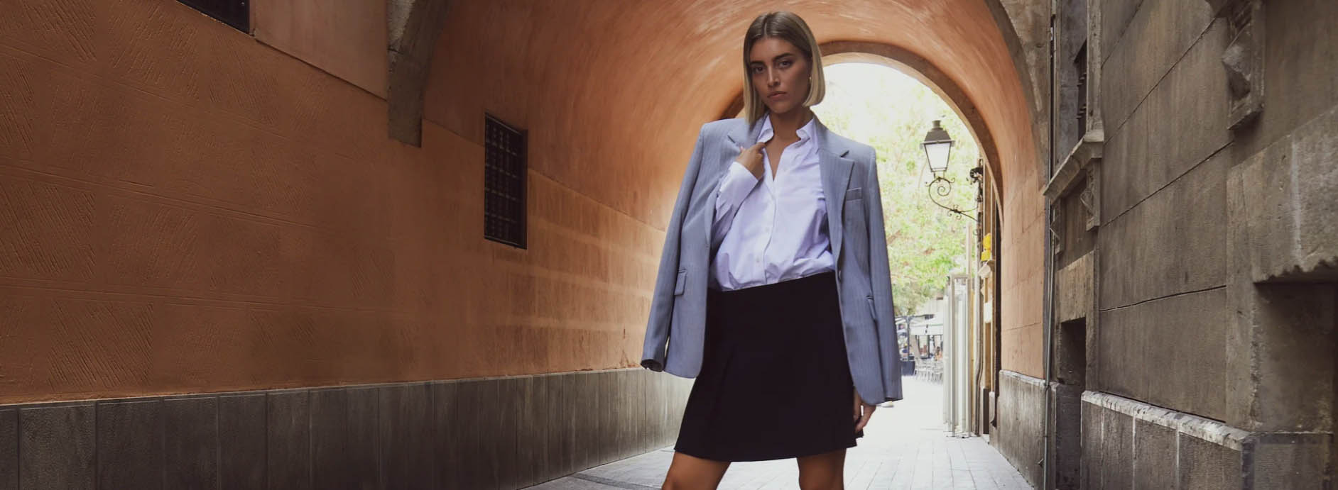 Anna Field -Anna Field GHJGJ